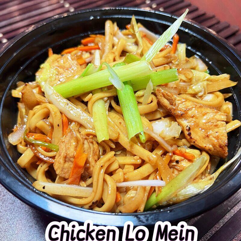Chicken Lo Mein